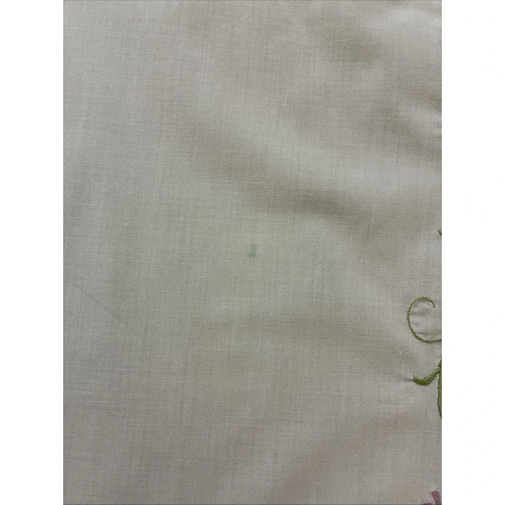 VTG Embroidered Tablecloth & 8 Napkins Cream  Cotton 64x80